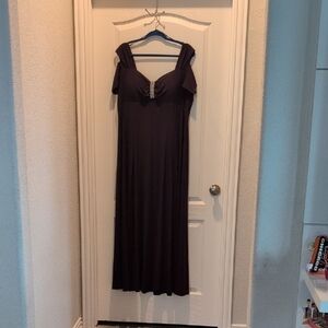 R&M Richards Dark Purple Sleeveless Sweetheart Maxi Gown